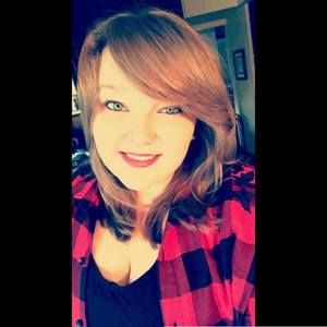 Meet your Posher, Caitlin